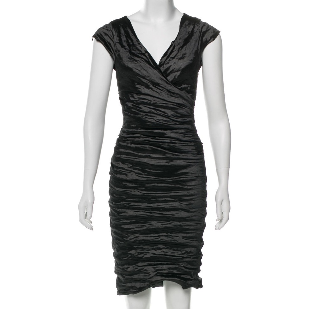 Nicole Miller Black Metallic Plunge Neckline Knee-Length Dress Size: S / US4